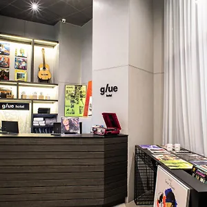 Glue Hotel