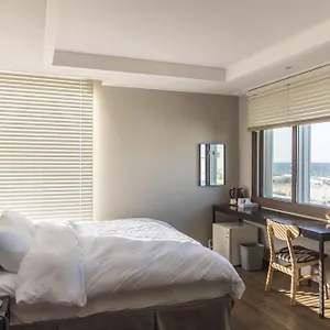 Check 3* Jeju